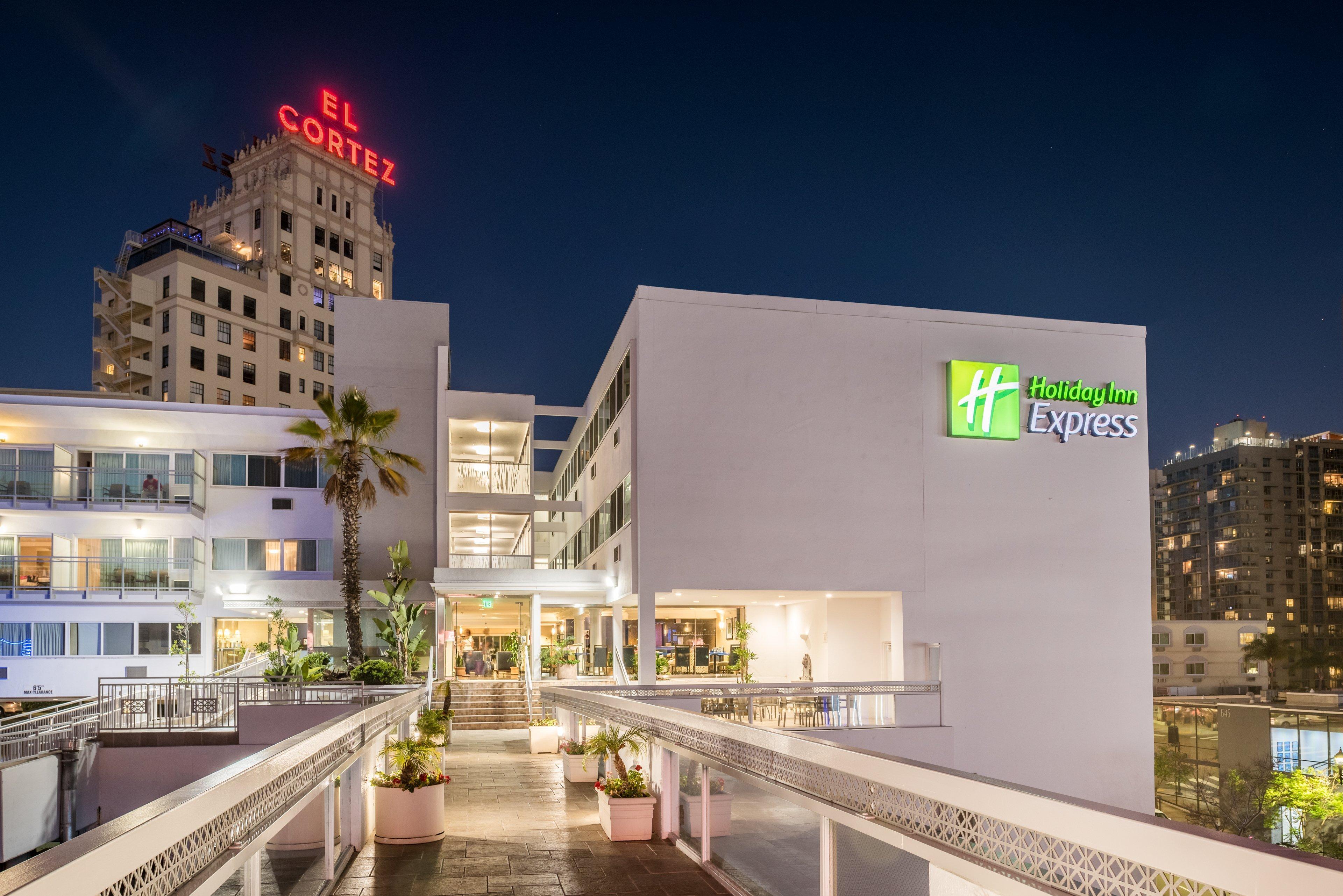 Holiday Inn Express - Downtown San Diego, An Ihg Hotel Exterior photo